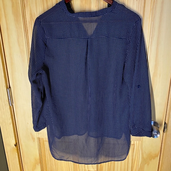 WOMANS DRESSY NAVY BLUE SHEER POLKA DOT HIGH LOW TOP SIZE MEDIUM - Picture 3 of 5